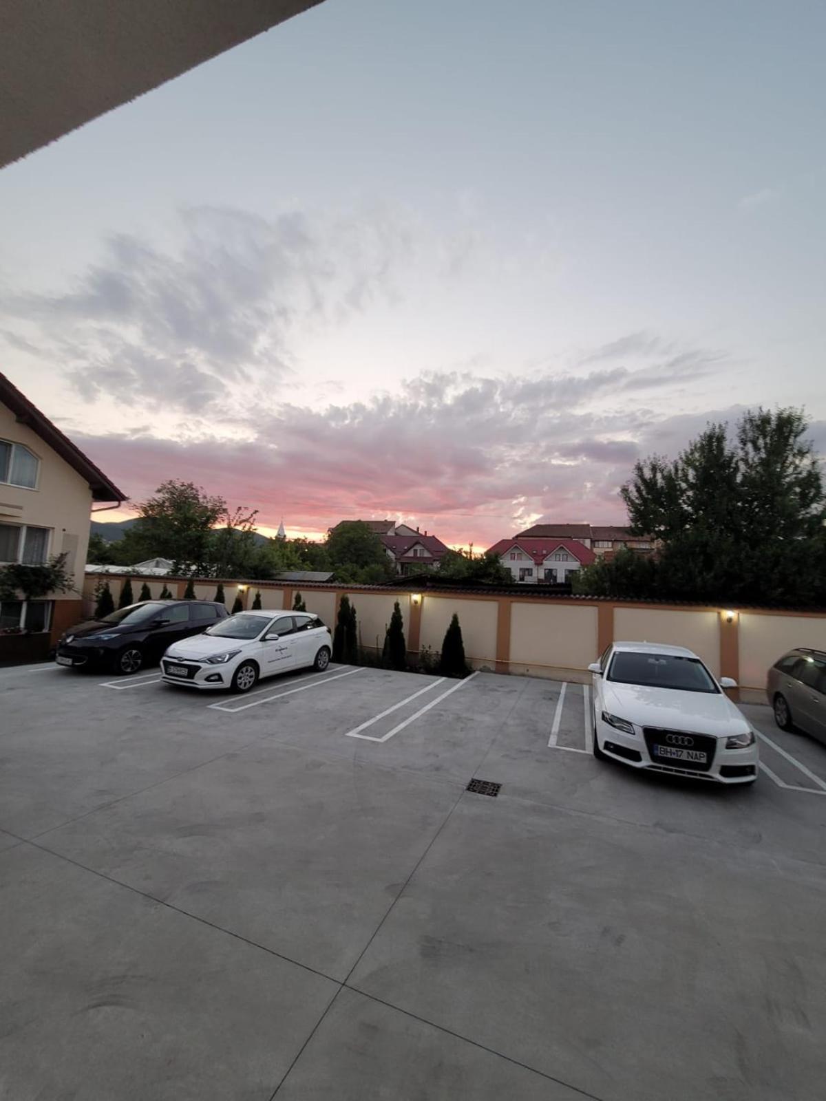 فندق Boutique House ديفا المظهر الخارجي الصورة